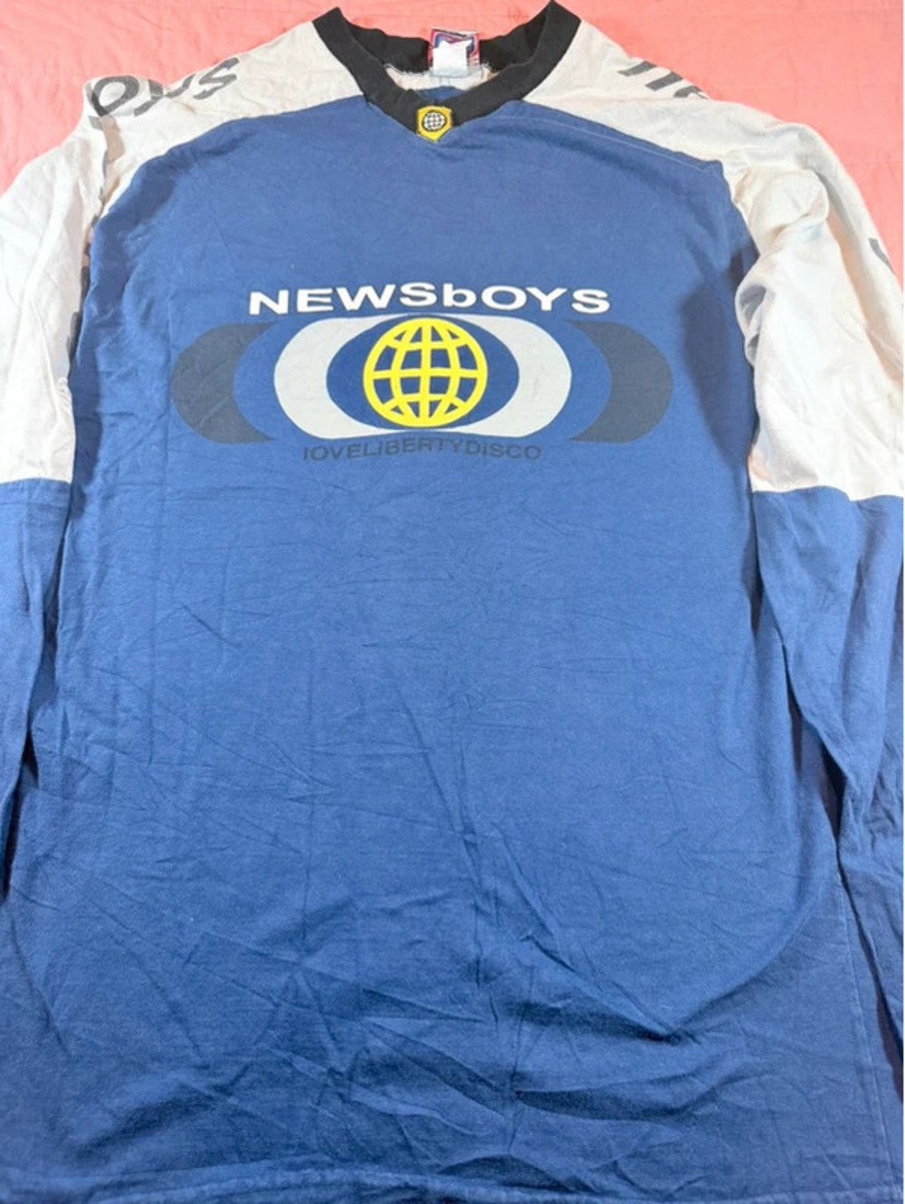 Vintage 2000 Newsboys LoveLibertyDisco Official Tour Medium 1552